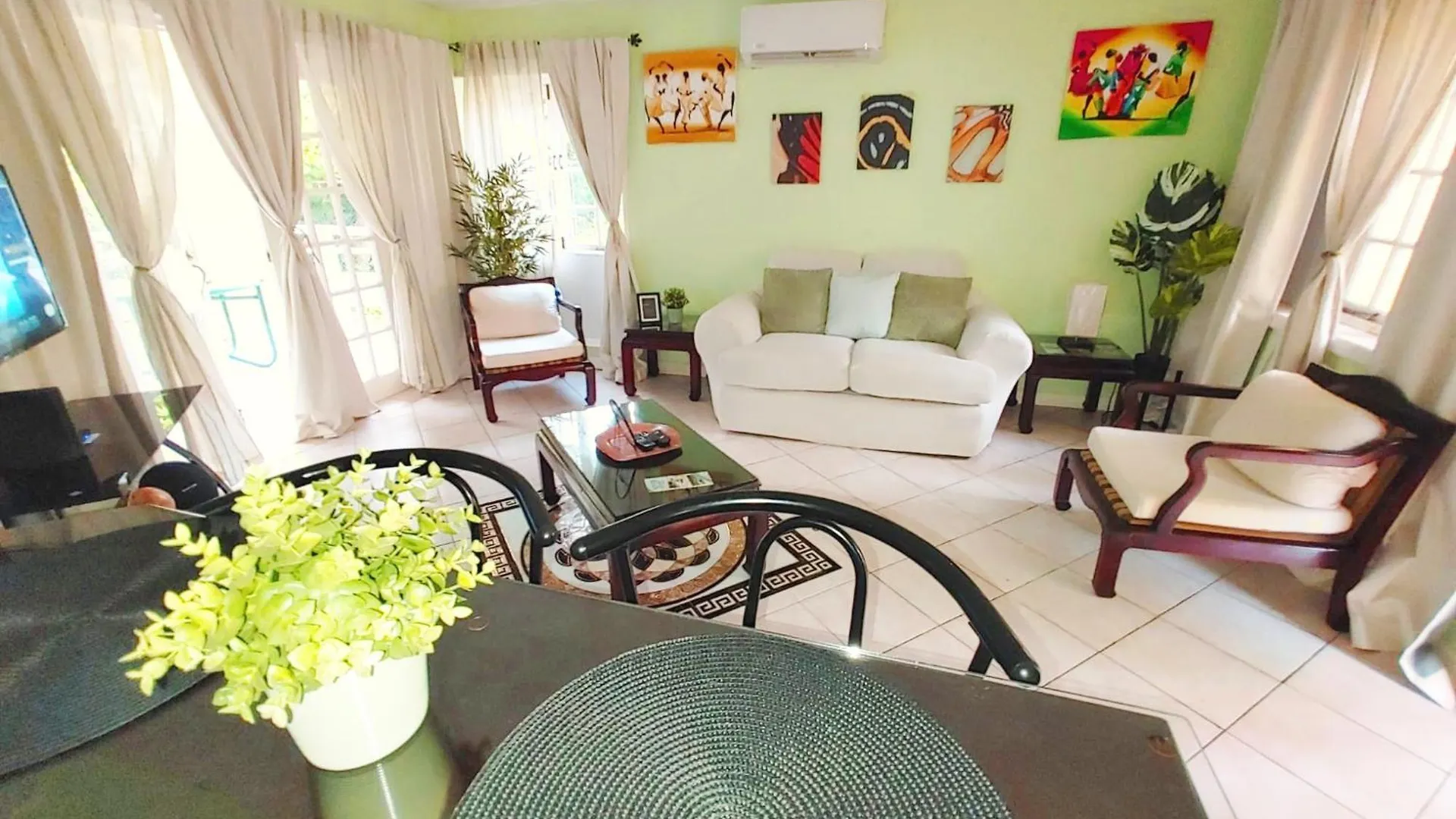 شقة The Tropical Sanctuary At Mysticridge أوشو ريوس